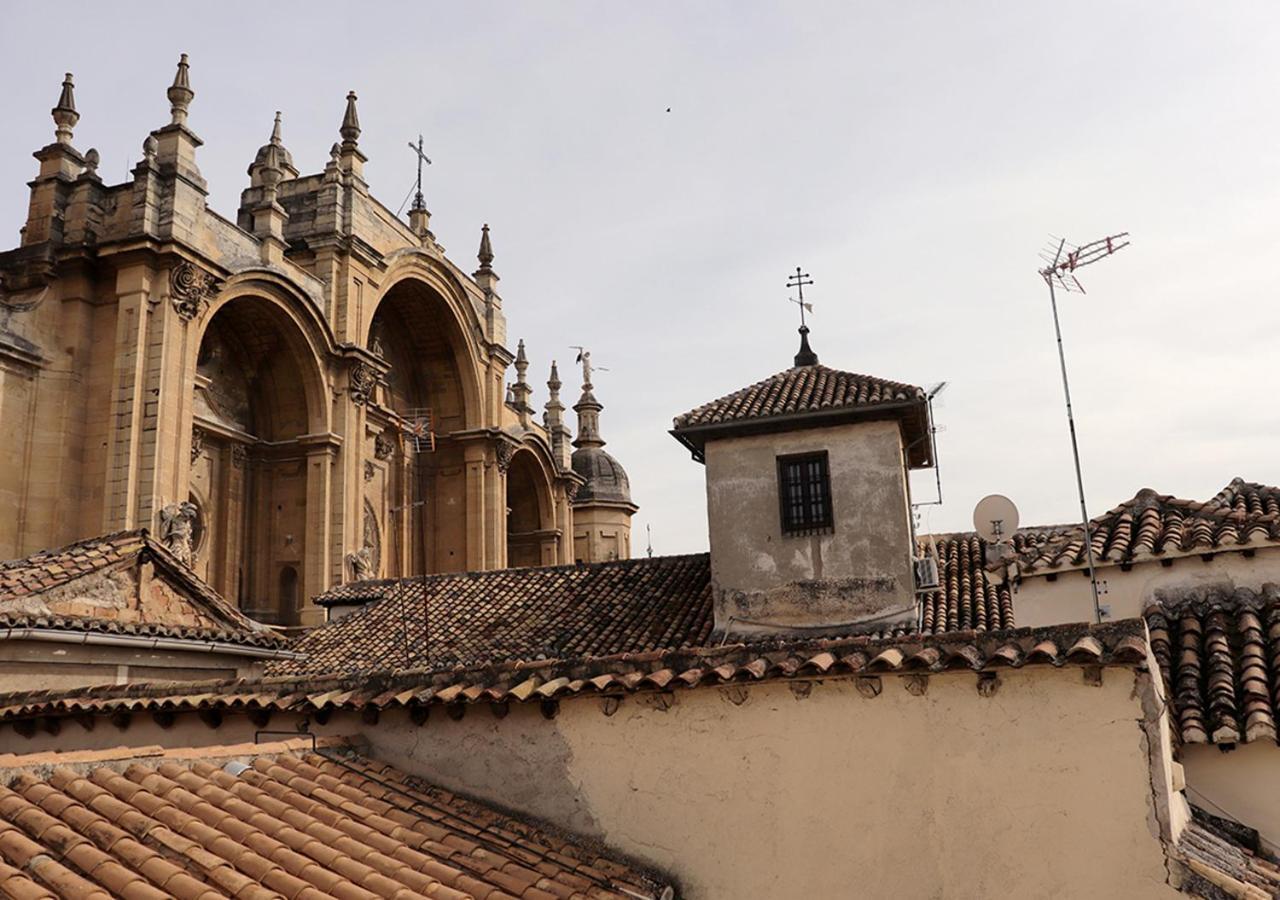 The Suits Catedral Granada Buitenkant foto
